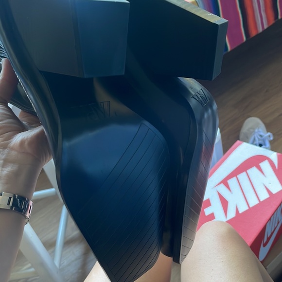 Zara heel cowboy boot - Picture 4 of 4